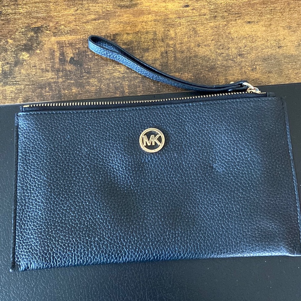 MK Wristlet Pouch